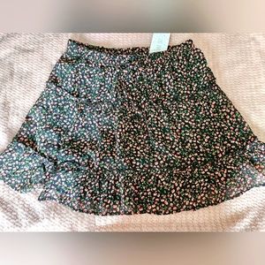 Juniors floral skirt size medium
